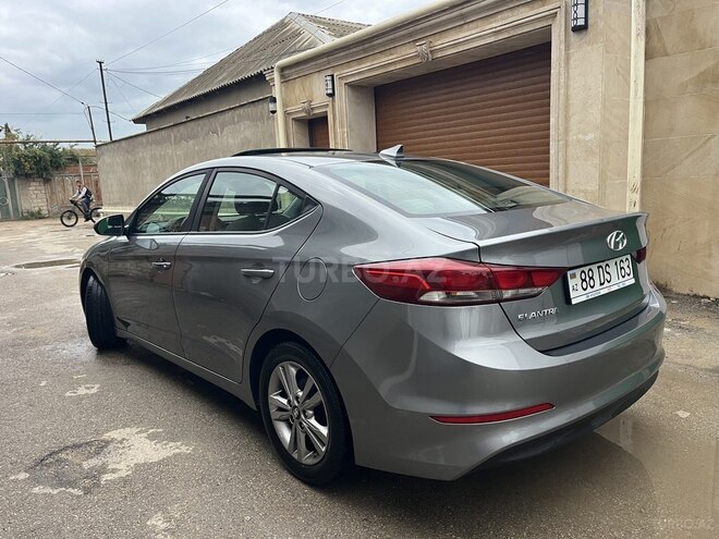 Hyundai Elantra 2018, 93,251 km - 2.0 l - Bakı