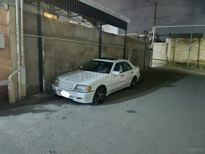 Mercedes C 230 1997, 320,000 km - 2.3 л - Bakı