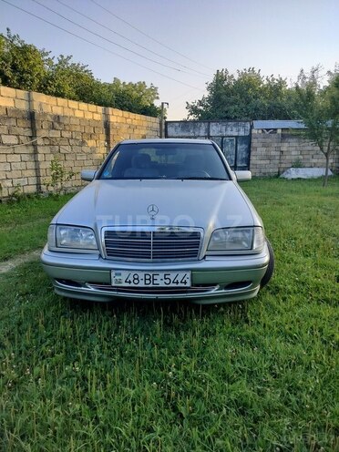 Mercedes C 180 2000, 390,700 km - 1.8 л - Qəbələ