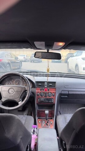 Mercedes C 180 1999, 352,000 km - 1.8 l - Bakı