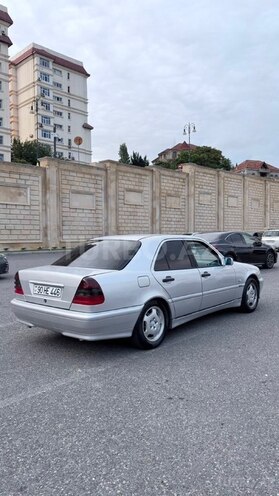 Mercedes C 180 1999, 352,000 km - 1.8 l - Bakı