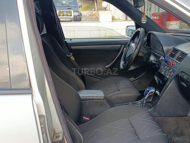 Mercedes C 200 1999, 321,000 km - 2.0 l - Masallı