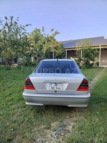 Mercedes C 180 2000, 390,700 km - 1.8 л - Qəbələ