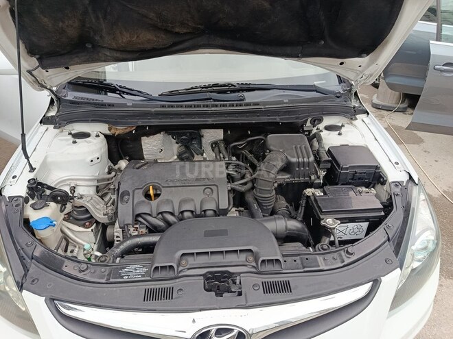 Hyundai i30 2010, 233,000 km - 1.4 l - Bakı