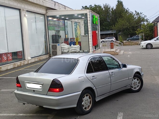 Mercedes C 220 1995, 242,050 km - 2.2 л - Bərdə