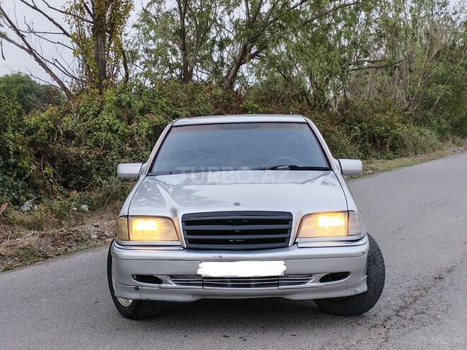 Mercedes C 220 1995, 242,050 km - 2.2 л - Bərdə