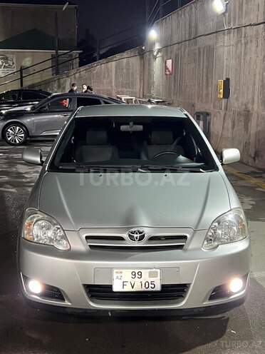 Toyota Corolla 2005, 296,400 km - 1.4 l - Bakı