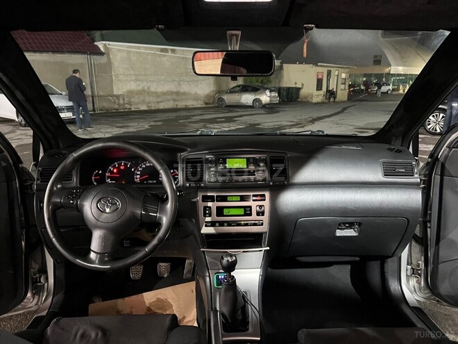 Toyota Corolla 2005, 296,400 km - 1.4 l - Bakı