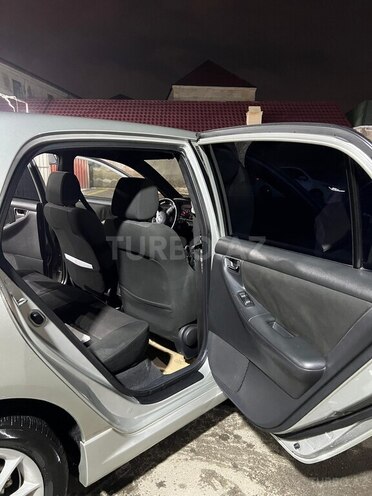 Toyota Corolla 2005, 296,400 km - 1.4 l - Bakı