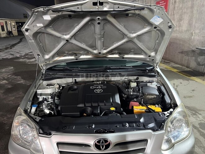 Toyota Corolla 2005, 296,400 km - 1.4 l - Bakı