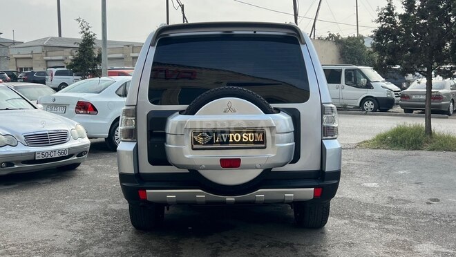 Mitsubishi Pajero 2007, 230,000 km - 3.0 l - Sumqayıt