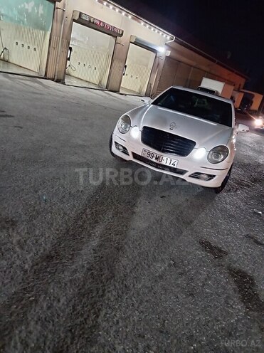 Mercedes E 220 2006, 685,200 km - 2.2 л - Bakı