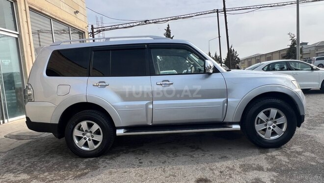 Mitsubishi Pajero 2007, 230,000 km - 3.0 l - Sumqayıt