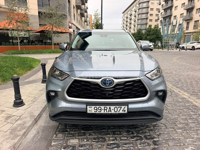 Toyota Highlander 2022, 95,000 km - 2.5 л - Bakı