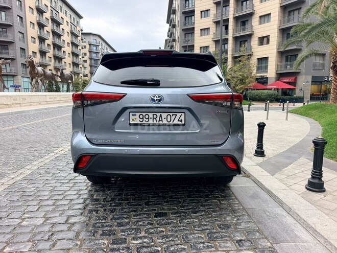 Toyota Highlander 2022, 95,000 km - 2.5 л - Bakı