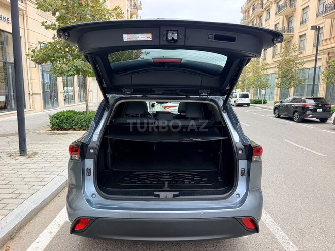 Toyota Highlander 2022, 95,000 km - 2.5 л - Bakı