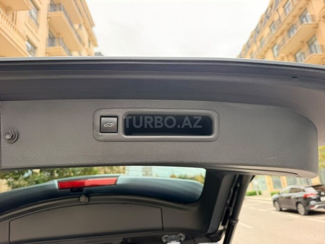 Toyota Highlander 2022, 95,000 km - 2.5 л - Bakı