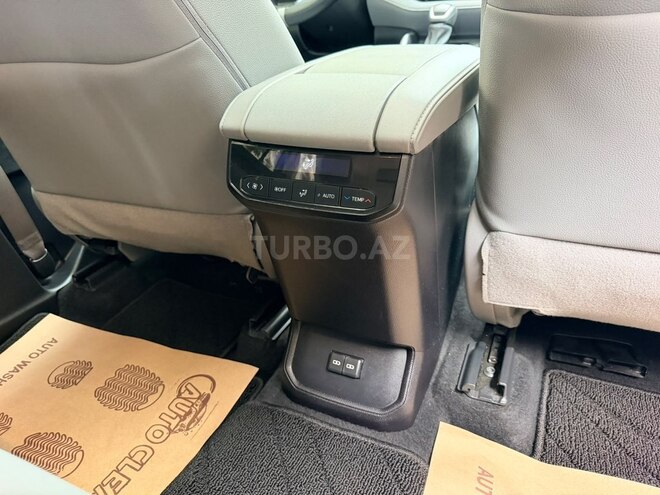 Toyota Highlander 2022, 95,000 km - 2.5 л - Bakı