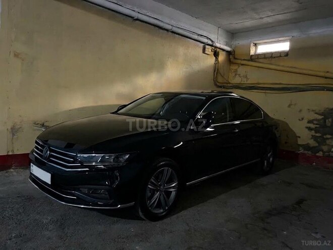 Volkswagen Passat 2021, 95,000 km - 1.4 л - Bakı