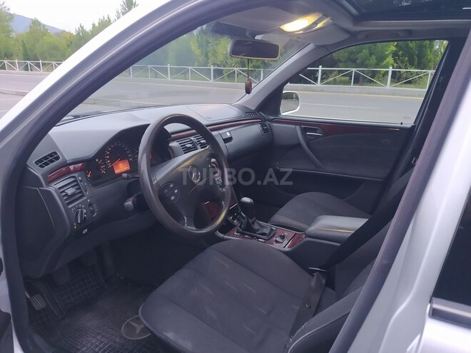 Mercedes E 200 1999, 314,161 km - 2.0 l - Şəki