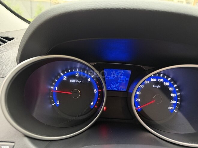Hyundai ix35 2013, 226,000 km - 2.0 л - Bakı