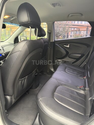 Hyundai ix35 2013, 226,000 km - 2.0 л - Bakı