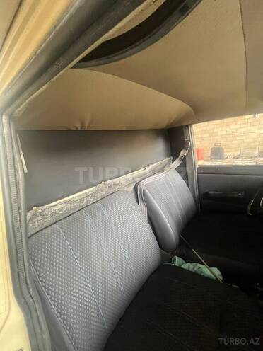 Moskvich  1989, 172,000 km - 1.7 l - Şəmkir