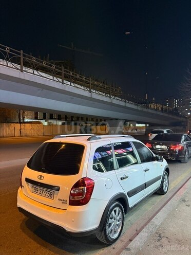 LADA (VAZ)  2015, 190,000 km - 1.6 л - Bakı