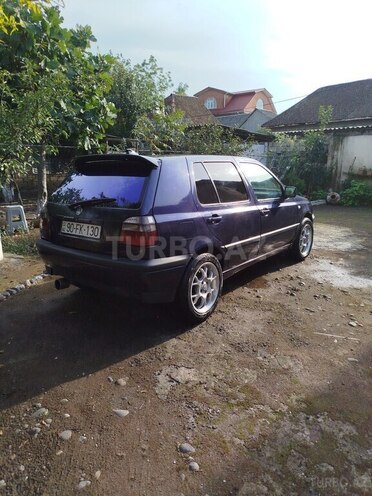 Volkswagen Golf 1998, 340,000 km - 2.0 l - Lənkəran