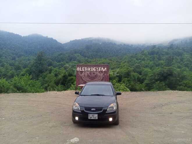 Kia Rio 2005, 255,000 km - 1.4 l - Salyan