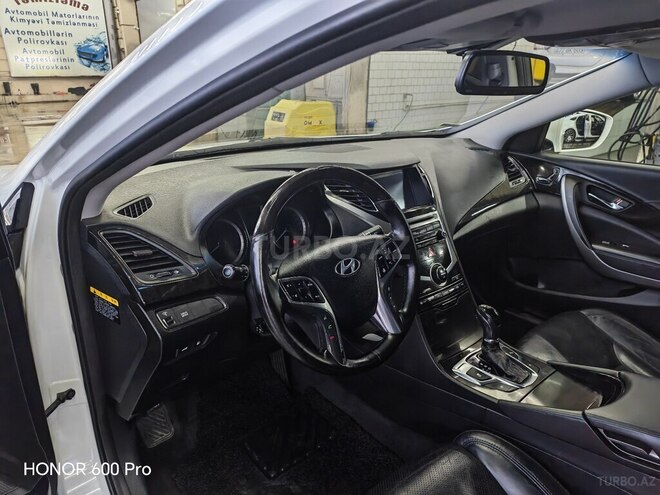 Hyundai Grandeur 2014, 195,200 km - 2.2 л - Bərdə