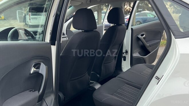 Volkswagen Polo 2018, 240,000 km - 1.6 l - Sumqayıt