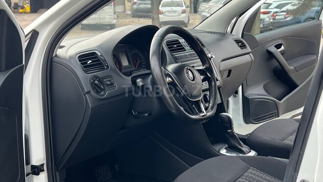 Volkswagen Polo 2018, 240,000 km - 1.6 l - Sumqayıt