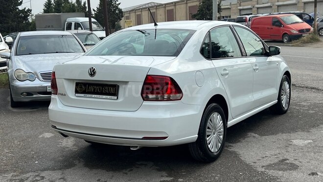 Volkswagen Polo 2018, 240,000 km - 1.6 l - Sumqayıt