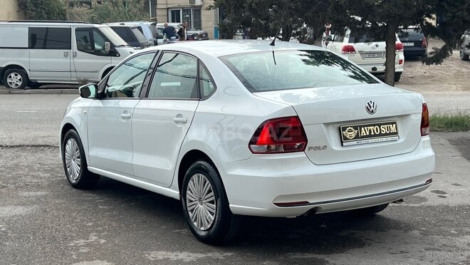 Volkswagen Polo 2018, 240,000 km - 1.6 l - Sumqayıt