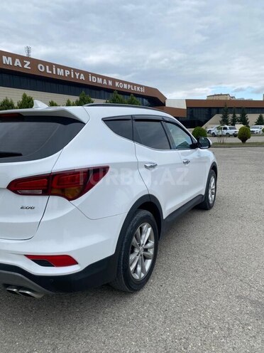 Hyundai Santa Fe 2018, 220,585 km - 2.0 l - Xaçmaz