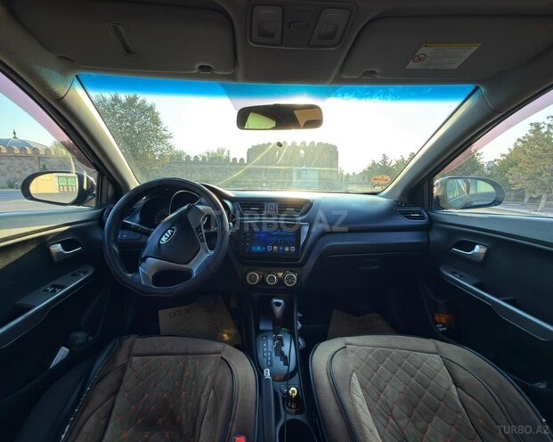 Kia Rio 2015, 192,000 km - 1.4 л - Naxçıvan