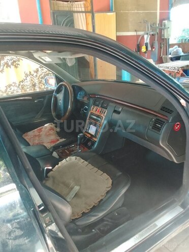 Mercedes E 220 2001, 370,000 km - 2.2 l - Cəlilabad