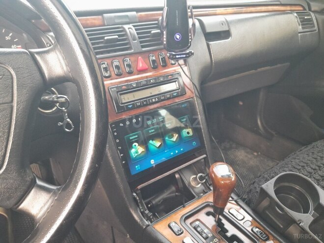 Mercedes E 280 4MATIC 1998, 495,000 km - 2.8 l - Quba