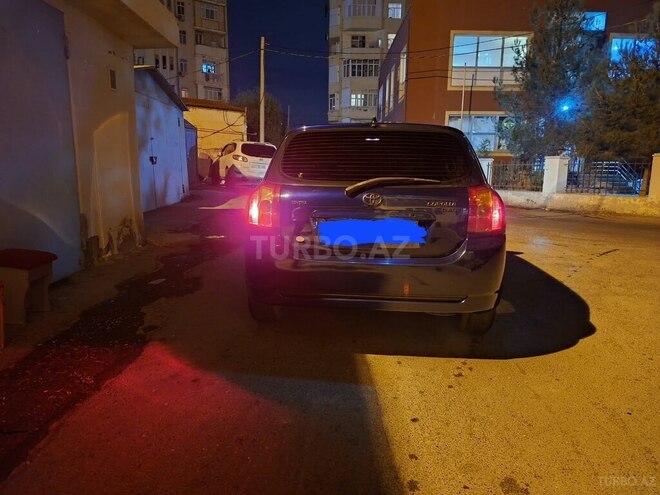 Toyota Corolla 2005, 260,000 km - 1.4 l - Sumqayıt