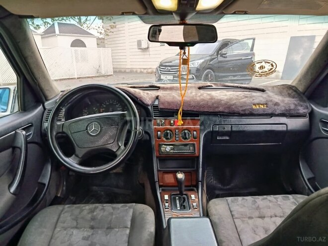 Mercedes C 220 1995, 235,000 km - 2.2 л - Bərdə
