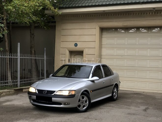 Opel Vectra 1998, 269,000 km - 2.0 l - Sumqayıt