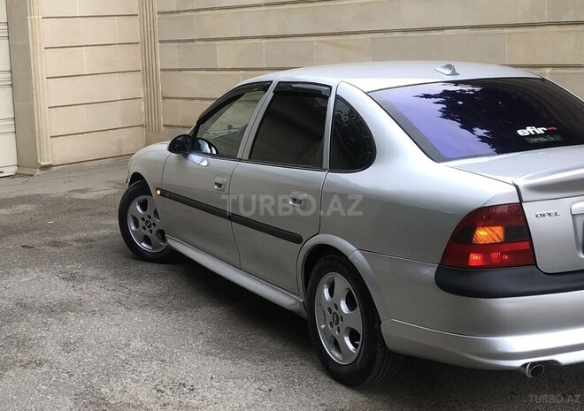 Opel Vectra 1998, 269,000 km - 2.0 l - Sumqayıt
