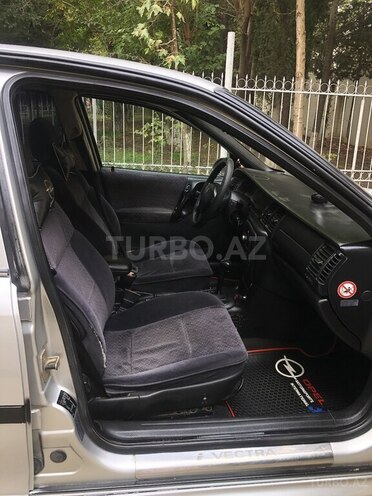 Opel Vectra 1998, 269,000 km - 2.0 l - Sumqayıt