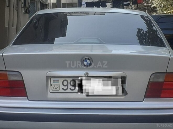 BMW 318 1998, 327,000 km - 1.8 l - Bakı