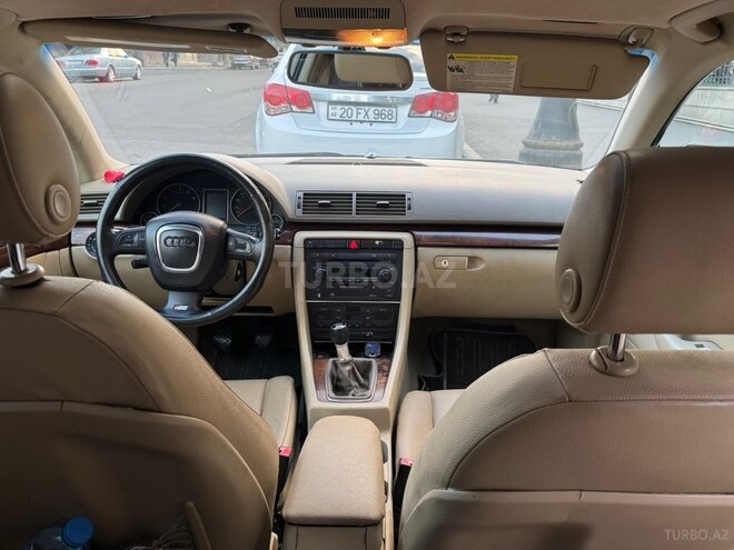 Audi A4 2005, 364,000 km - 2.0 l - Gəncə