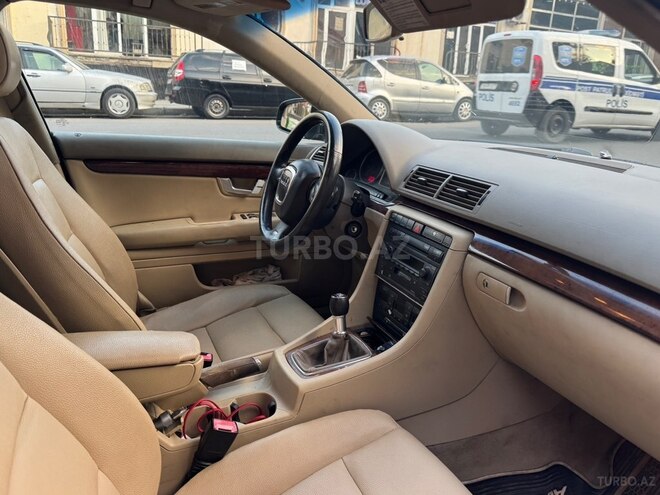 Audi A4 2005, 364,000 km - 2.0 l - Gəncə