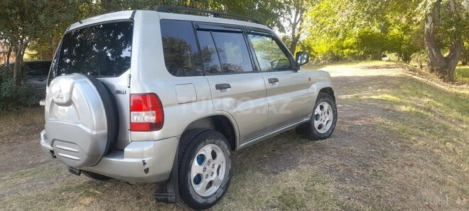 Mitsubishi Pajero io 1999, 505,423 km - 1.8 л - Yevlax