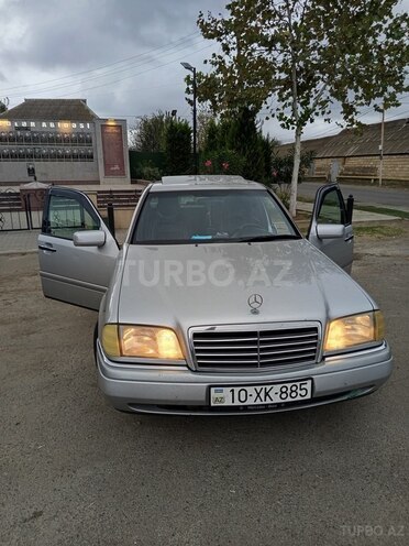 Mercedes C 220 1995, 408,000 km - 2.2 l - Masallı