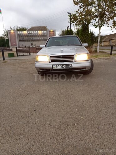Mercedes C 220 1995, 408,000 km - 2.2 l - Masallı